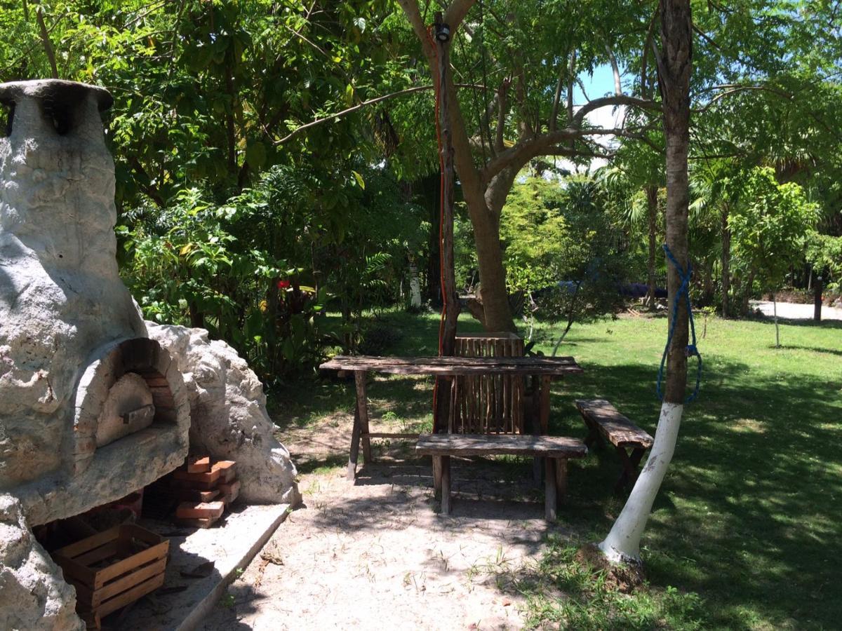 Chez Gigi - Eco Lodge マアウアル エクステリア 写真