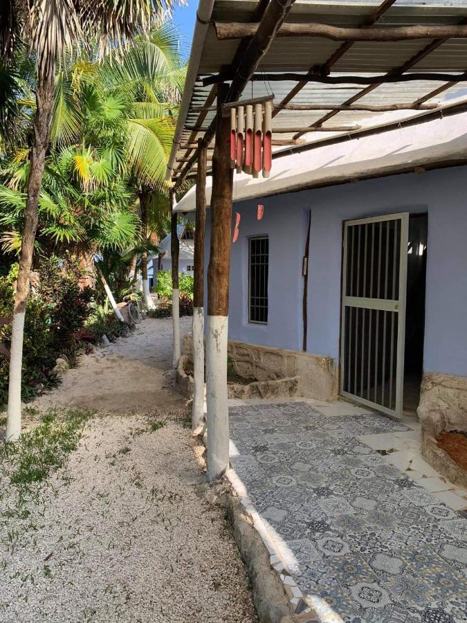 Chez Gigi - Eco Lodge マアウアル エクステリア 写真