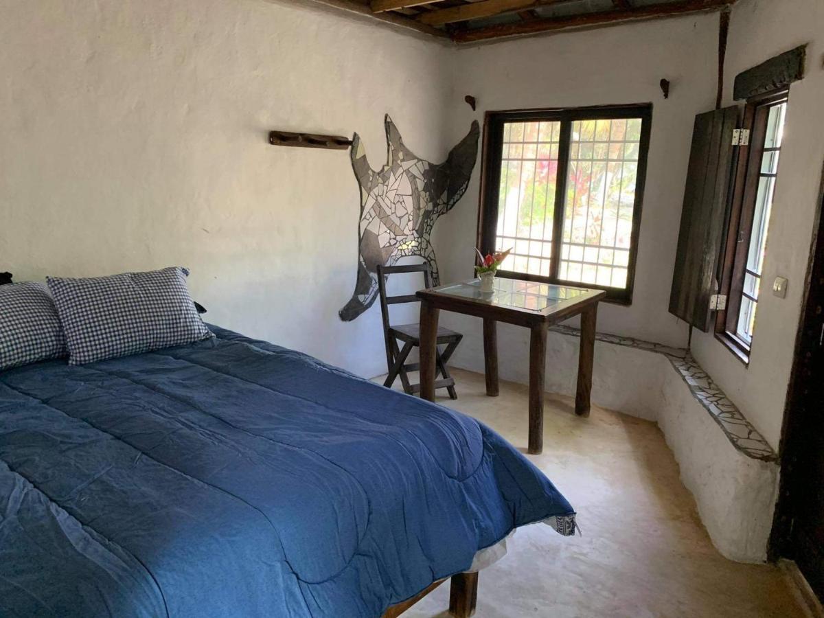 Chez Gigi - Eco Lodge マアウアル エクステリア 写真