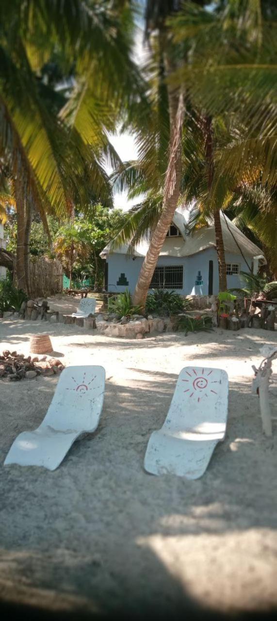 Chez Gigi - Eco Lodge マアウアル エクステリア 写真