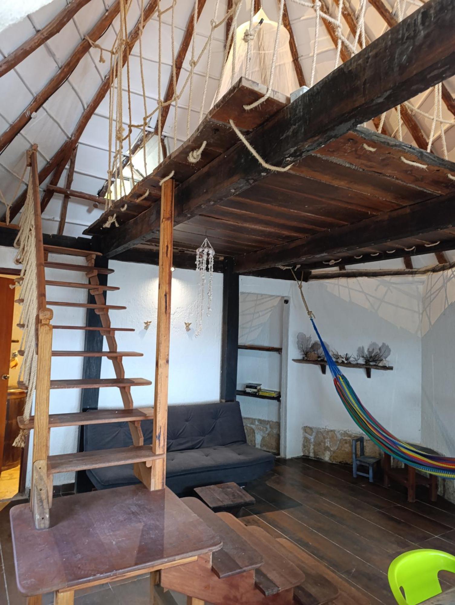 Chez Gigi - Eco Lodge マアウアル エクステリア 写真