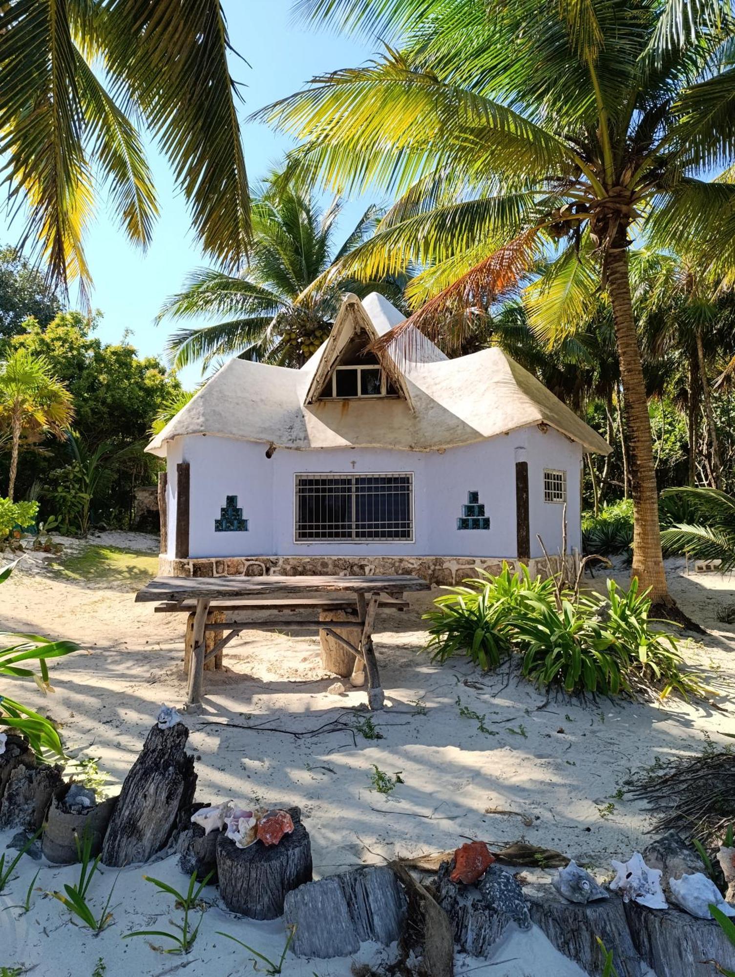 Chez Gigi - Eco Lodge マアウアル エクステリア 写真
