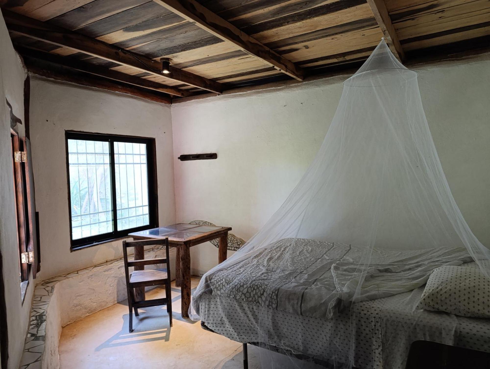 Chez Gigi - Eco Lodge マアウアル エクステリア 写真